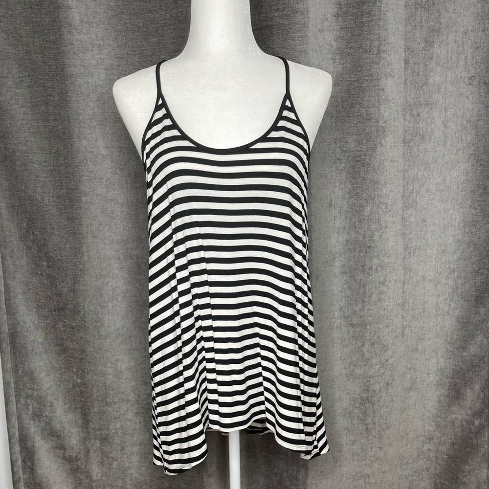 Long Cami Stripped Black & white from Cable and Gauge